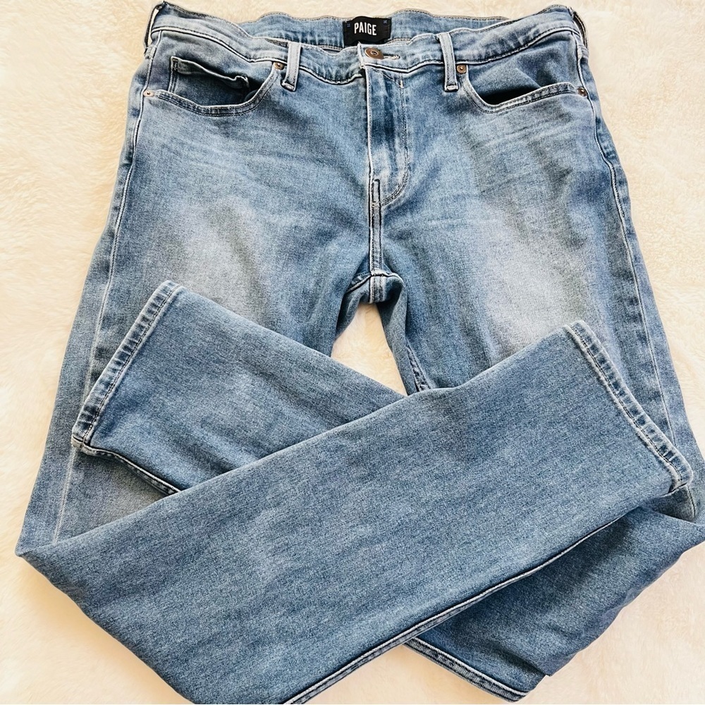 Paige 35 Light Wash Stretch Skinny Denim Jeans .